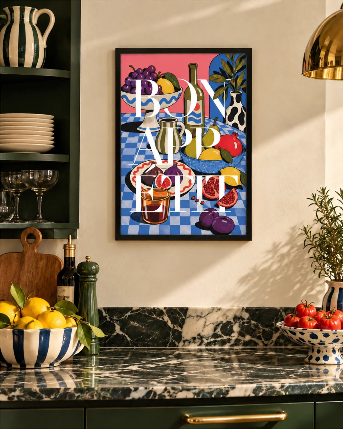 Lámina Bon Appétit enmarcada en un interior