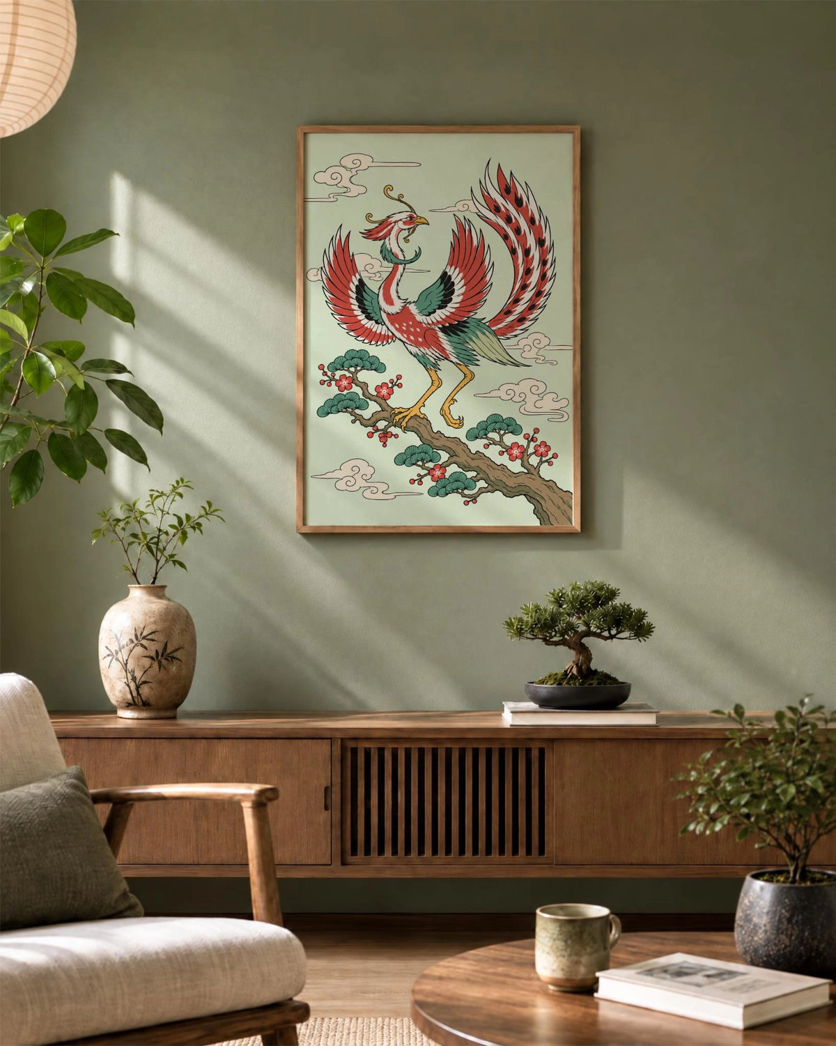 Affiche Phoenix Bloom encadrée sur un mur vert tendre au-dessus d’un buffet en bois dans un salon calme inspiré de la nature